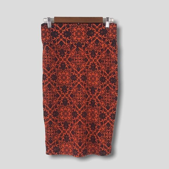 LuLaRoe Cassie pencil skirt - Picture 2 of 7